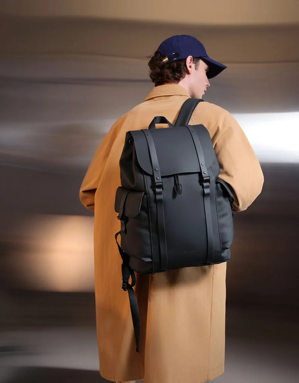Spläsh Utility 16" Backpack - Black